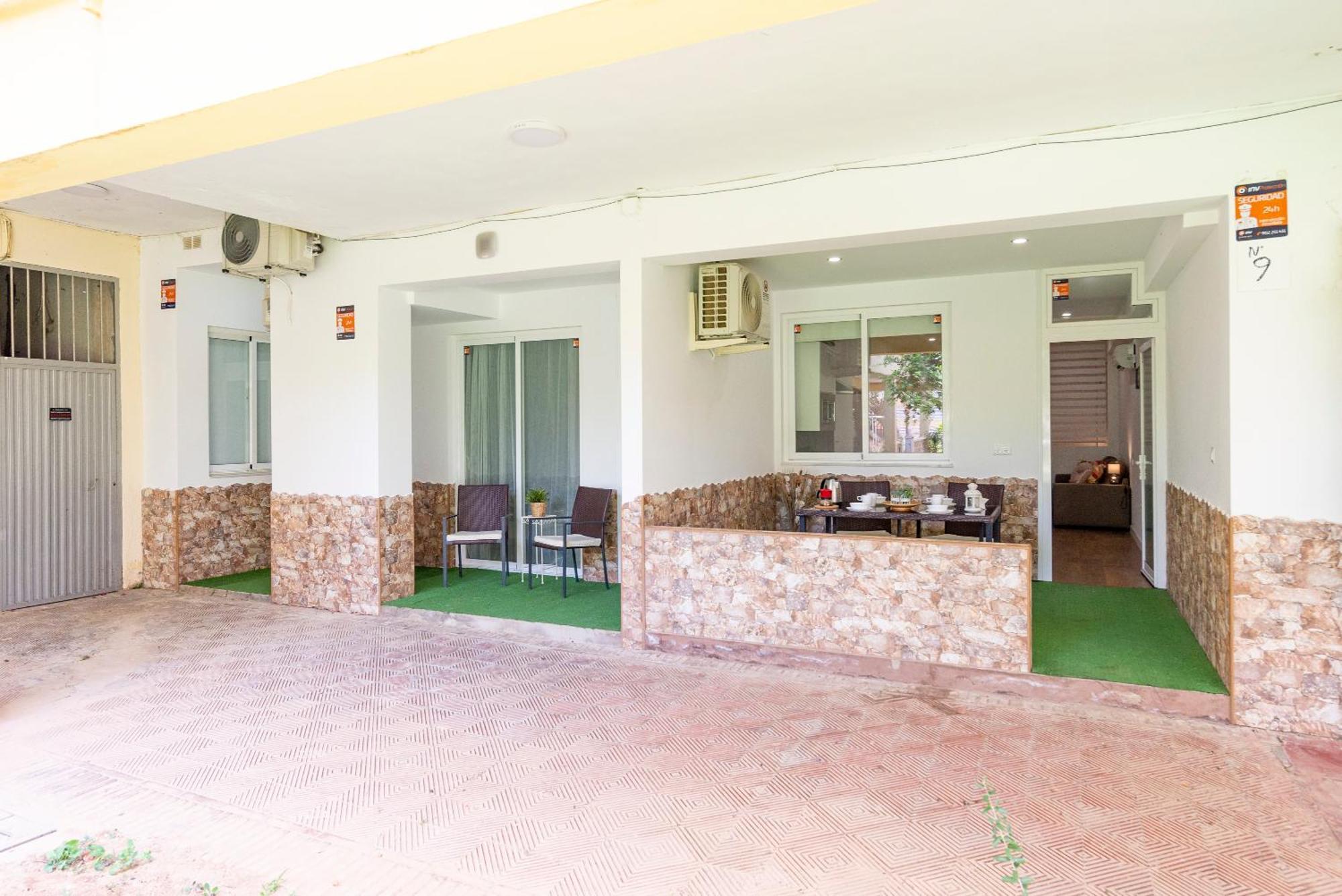 Beach Garden Apartment Torremolinos Luaran gambar